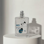 Escentric Molecules Molecule 01 eau de toilette in clear glass bottle with silver cap – full-size bottle available at luxuryperfumesamples.com
