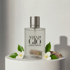 Giorgio Armani Acqua di Giò Pour Homme eau de toilette with marine notes, jasmine and cedarwood – available at luxuryperfumesamples.com

