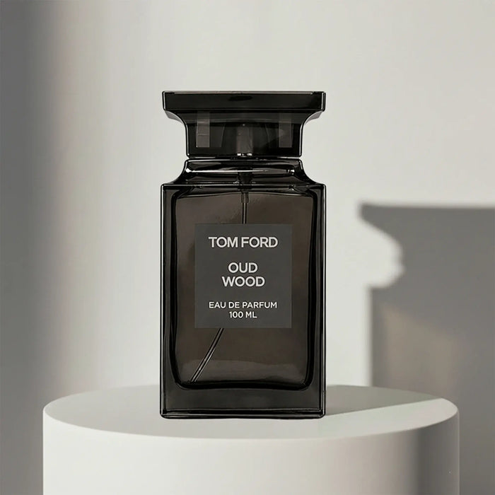 Tom Ford Oud Wood | Perfume Sample & Decant