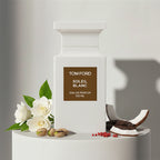 Tom Ford Soleil Blanc eau de parfum with monoi flower, coconut and tiare notes – available at luxuryperfumesamples.com
